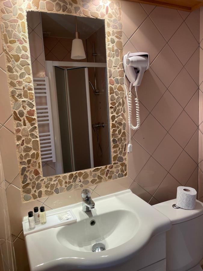 Hotel La Capitainerie Chateauneuf-sur-Loire Ngoại thất bức ảnh