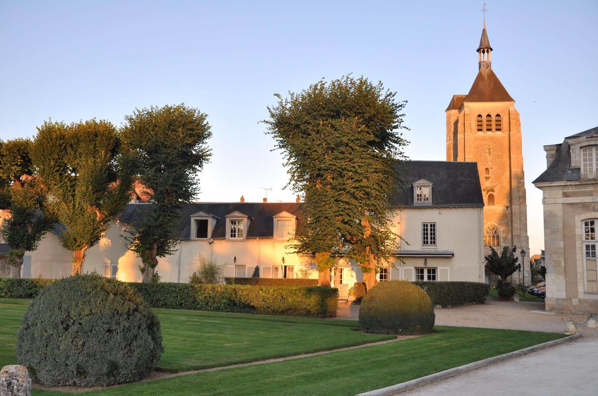 Hotel La Capitainerie Chateauneuf-sur-Loire Ngoại thất bức ảnh